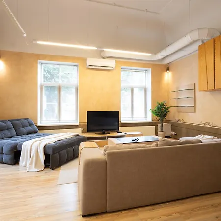 アパート Spacious Jakobi With Free Parking *